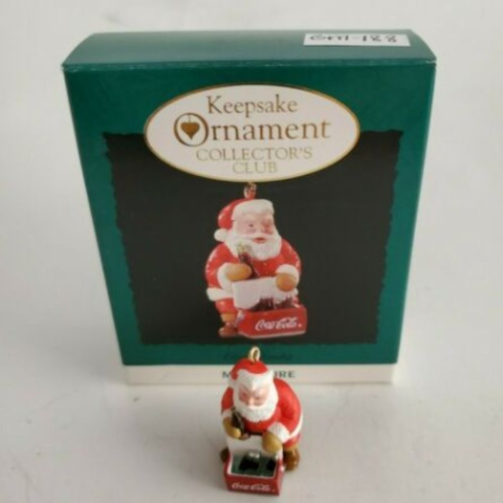1993 Hallmark Keepsake Miniature Orn Cool Santa